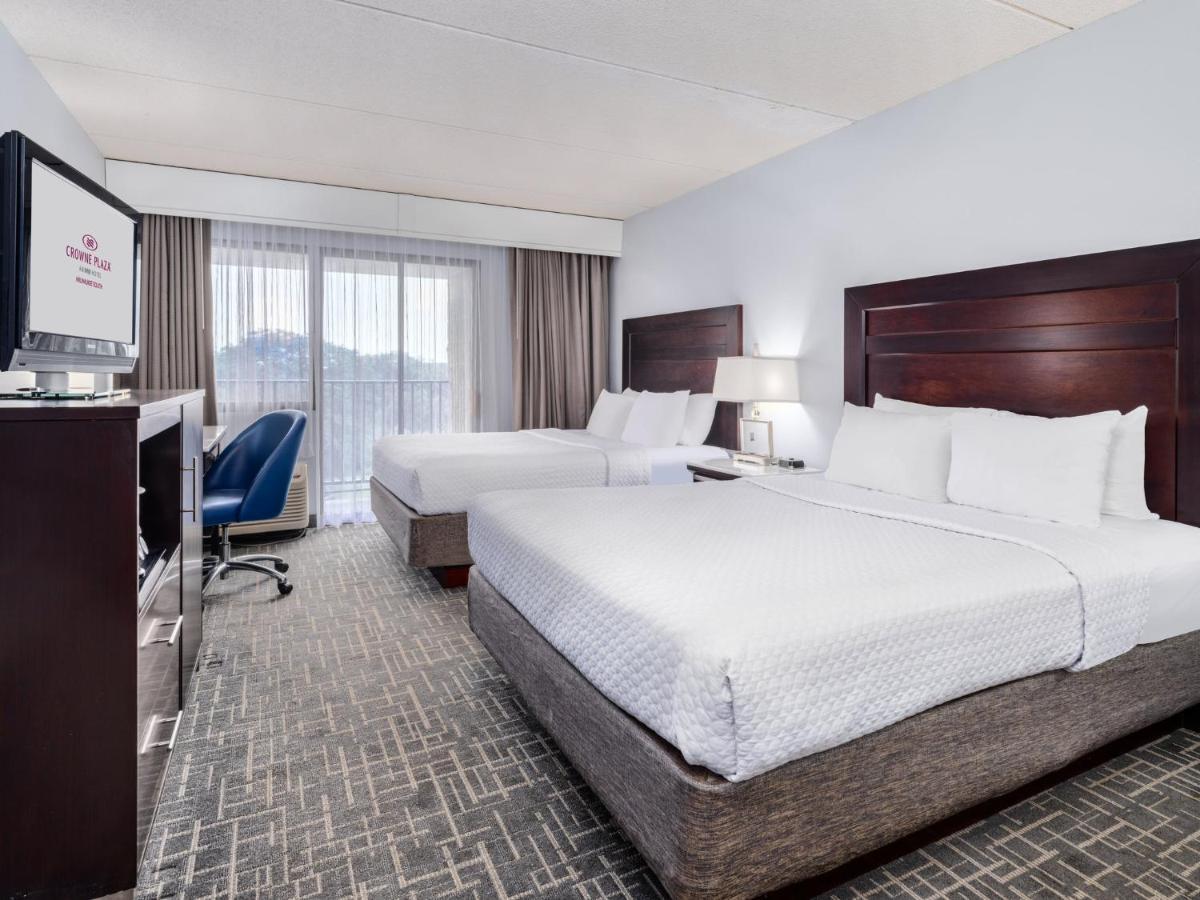 Crowne Plaza Milwaukee South By Ihg Hotel Bagian luar foto