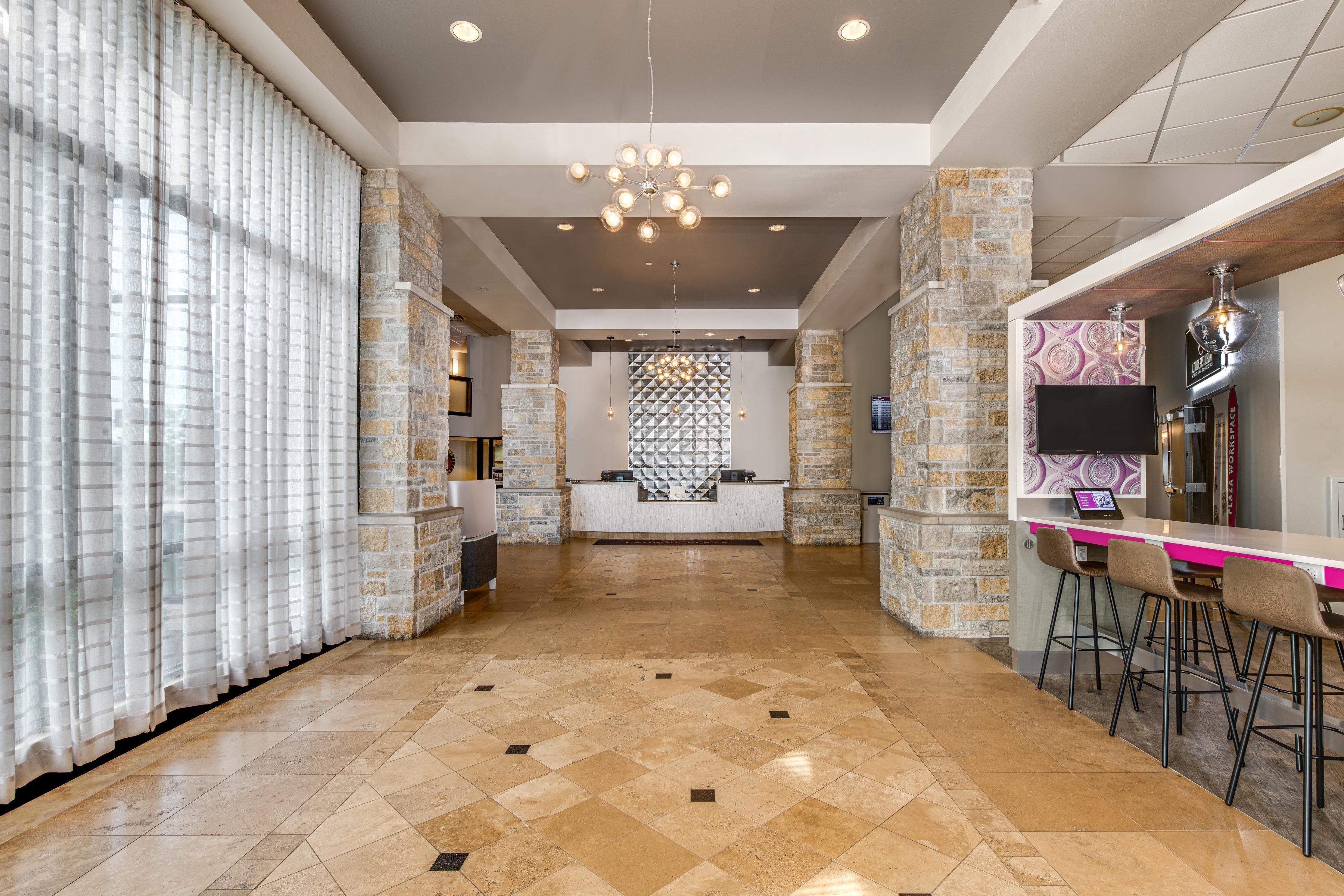 Crowne Plaza Milwaukee South By Ihg Hotel Bagian luar foto