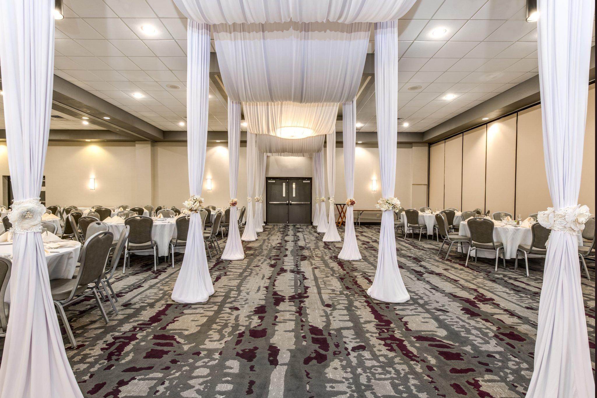 Crowne Plaza Milwaukee South By Ihg Hotel Bagian luar foto